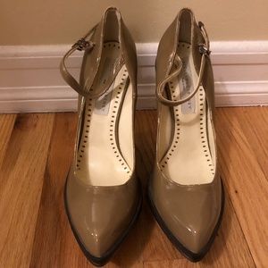 Stella McCartney Beige Patent Leather Platforms
